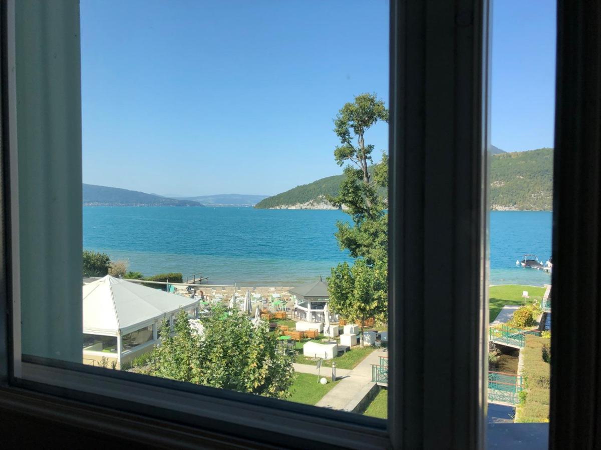 Logement Atypique Avec Vue Unique Panoramique Sur Le Lac D'Annecy, Dans Une Residence Avec Plage Et Ponton Privee Sur La Commune De Duingt Eksteriør billede